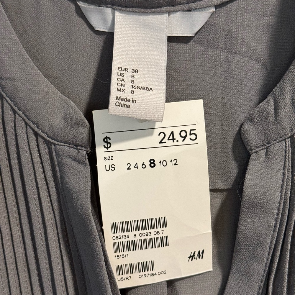 H&M blouse - Picture 2 of 3